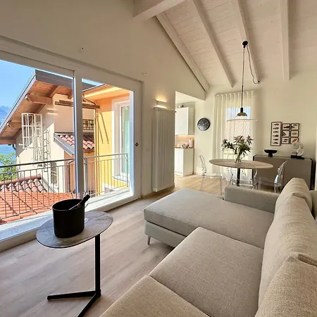 Appartement Rooftop Varenna